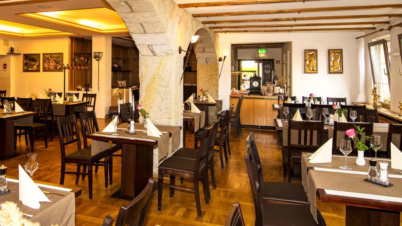Hotel Zur Post Пирна Экстерьер фото